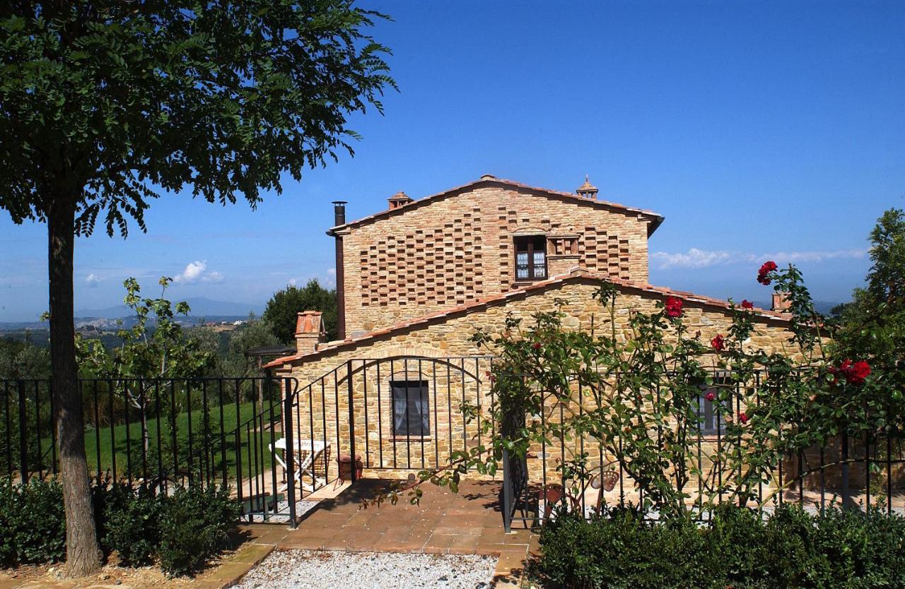 Podere La Casetta - Casa Di Campagna 몬타이오네 외부 사진
